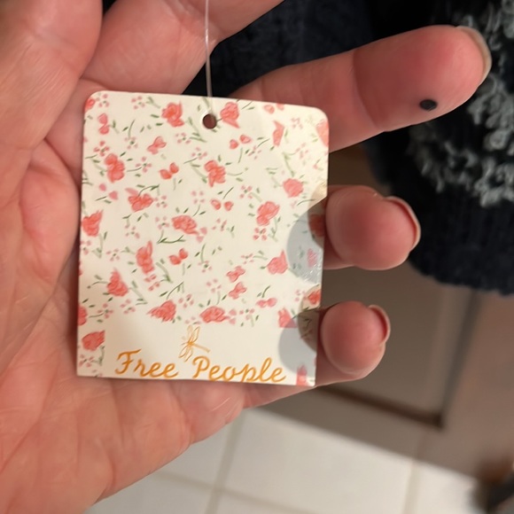 NWT Free People Loose Warm Fuzzy Sweater, Size Small, Runs Big - Picture 9 of 11